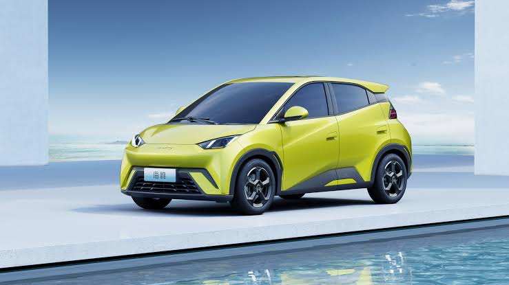 Comment importer une voiture électrique BYD au Bénin