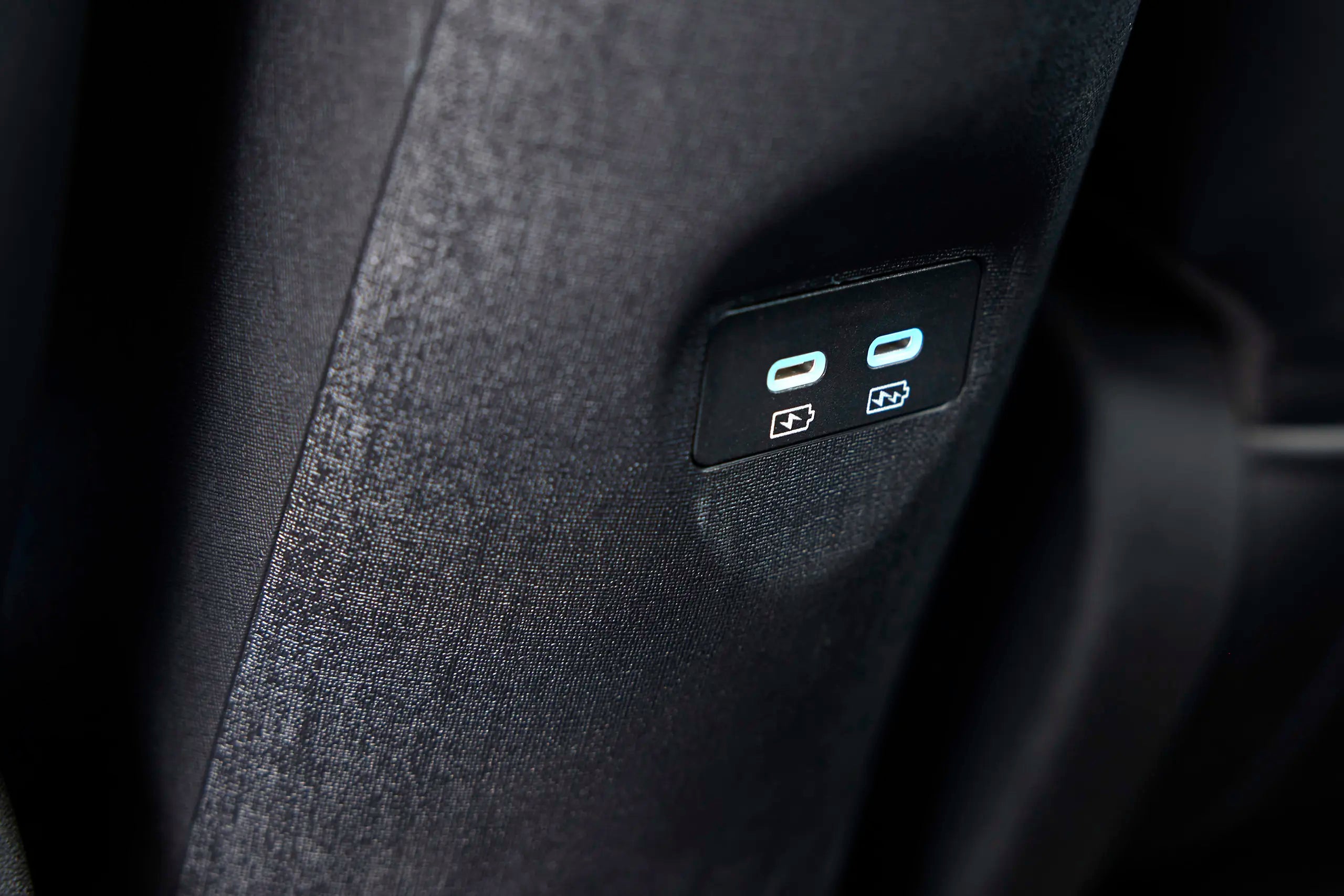 BYD Dolphin G DM-i